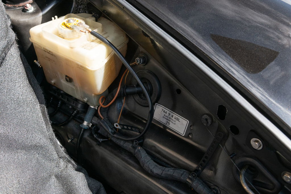 Porsche 993 Carrera 4S