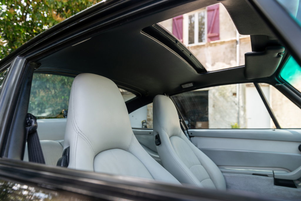 Porsche 993 Carrera 4S