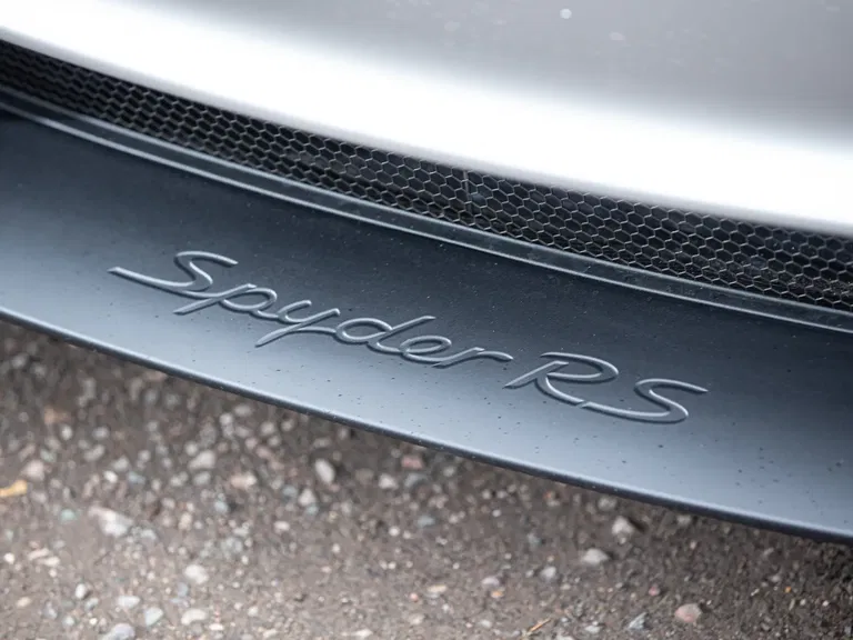 Porsche 718 Spyder RS