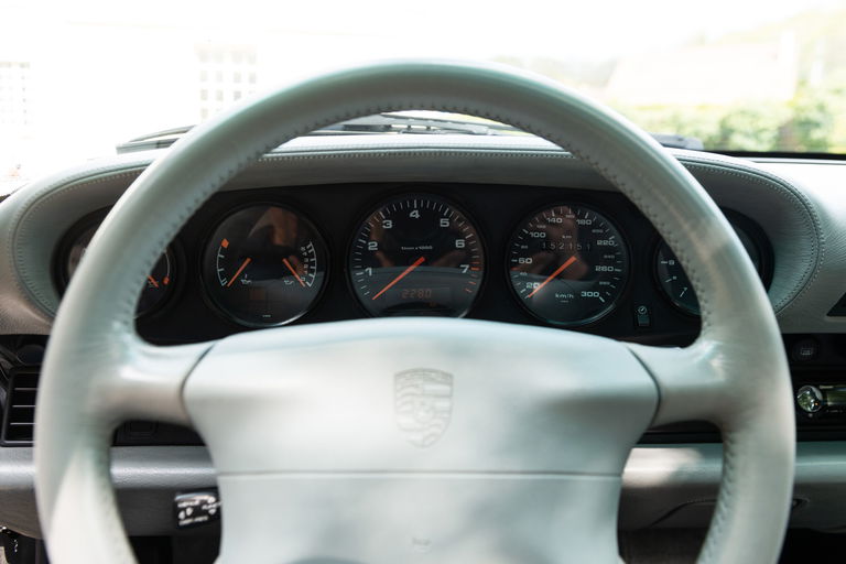 Porsche 993 Carrera 4S