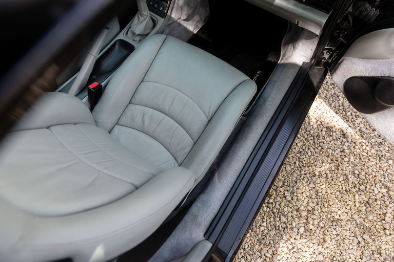 Porsche 993 Carrera 4S