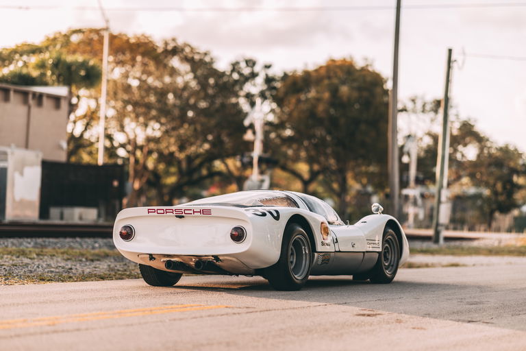 Porsche 906 Carrera 6