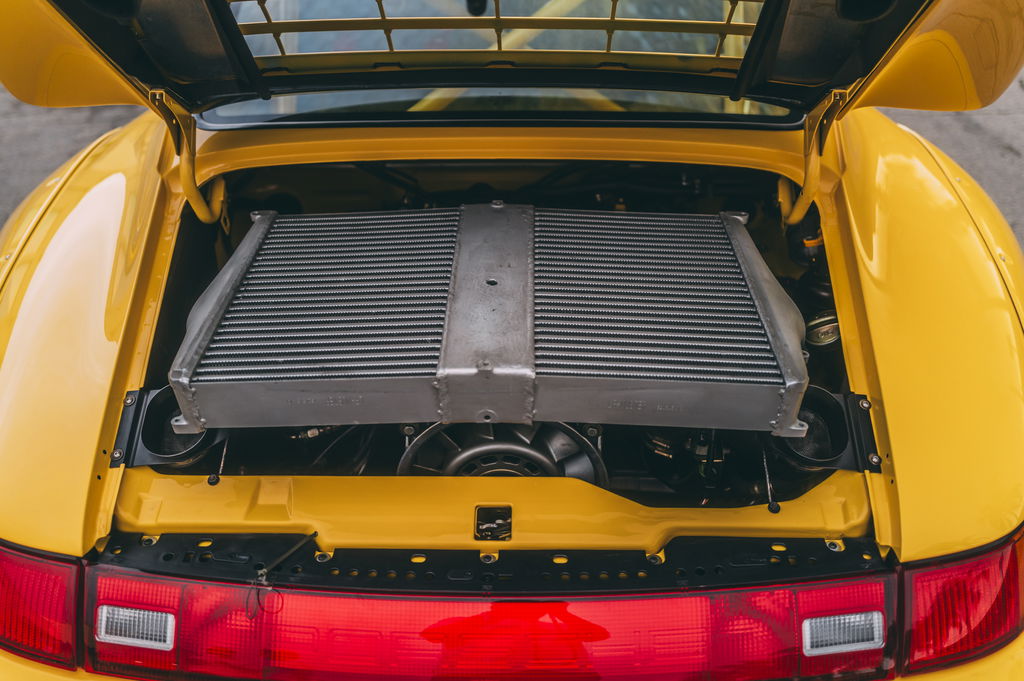 Porsche 993 GT2