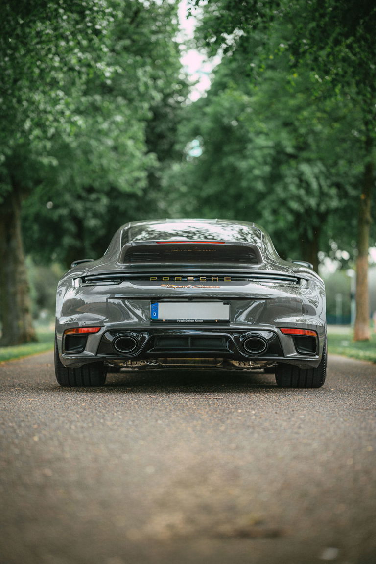 Porsche 992 Sport Classic