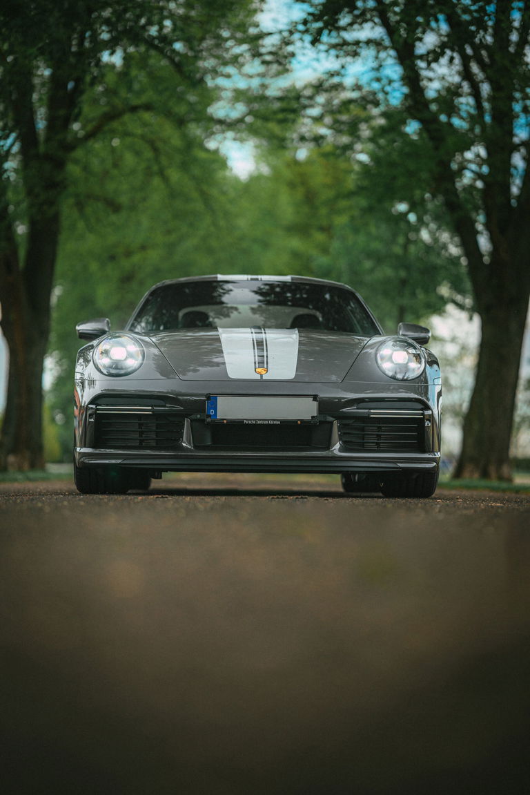 Porsche 992 Sport Classic