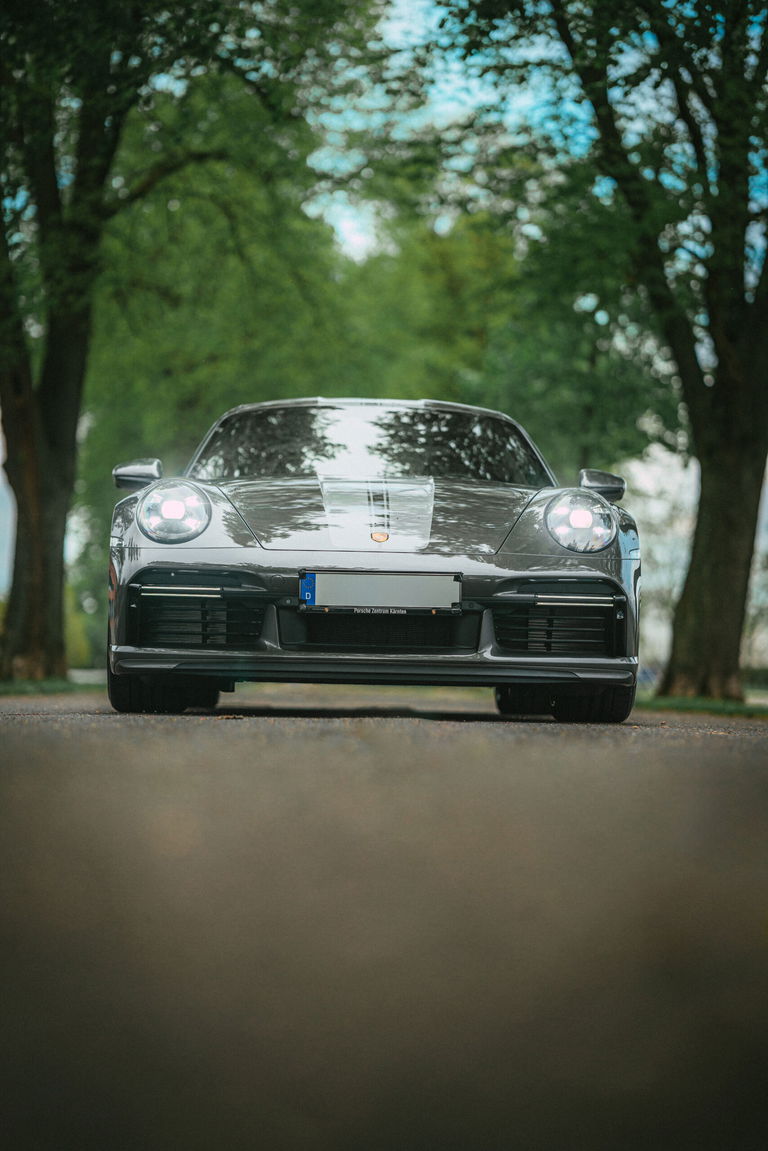 Porsche 992 Sport Classic