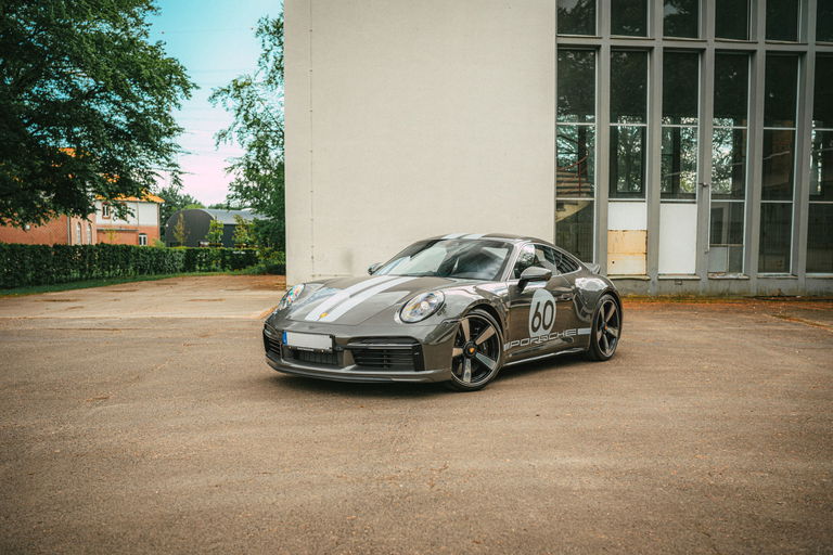 Porsche 992 Sport Classic