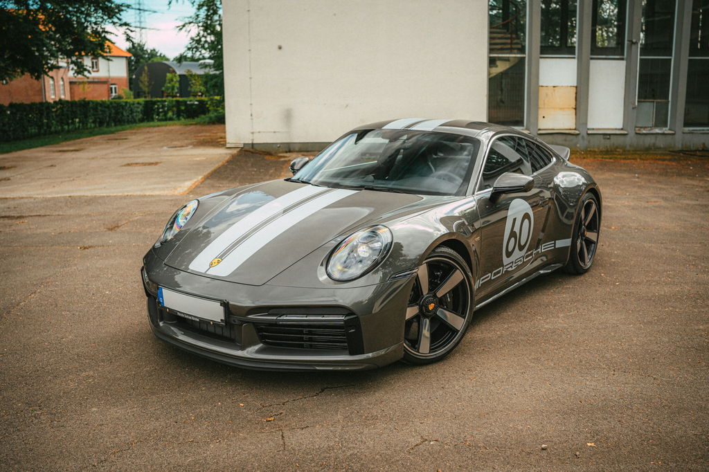 Porsche 992 Sport Classic