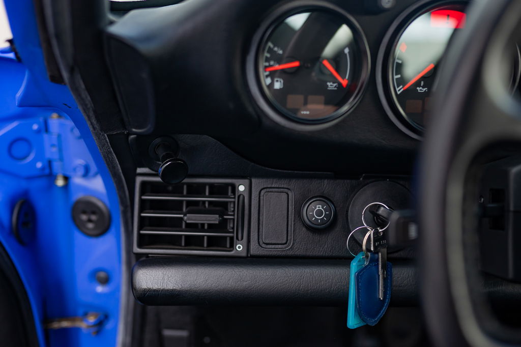 Porsche 964 Carrera RS