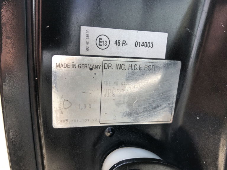 Porsche 993 Carrera 4S