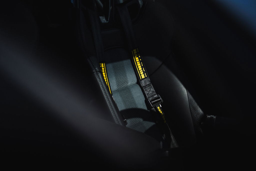 Porsche 718 Cayman GT4 RS