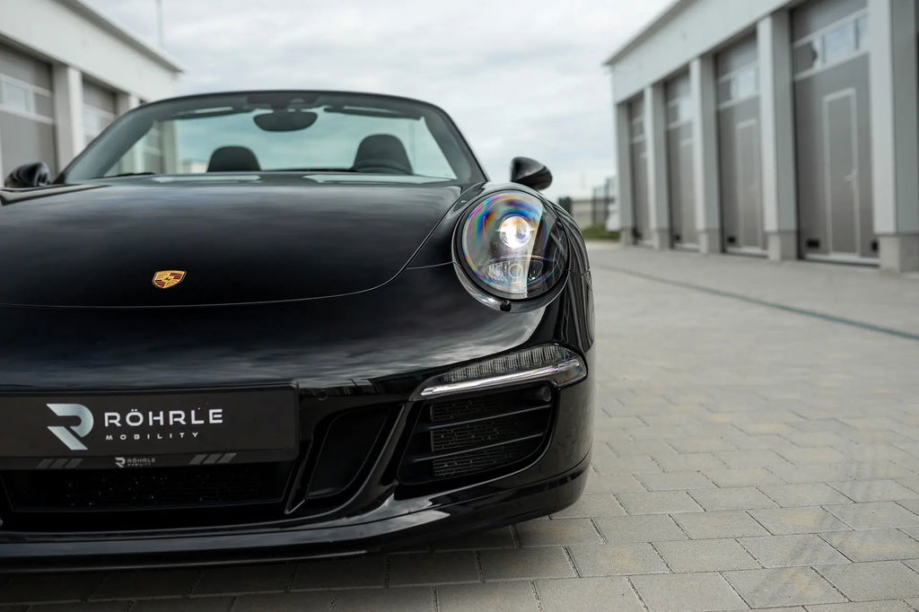 Porsche 991 Carrera 4 GTS