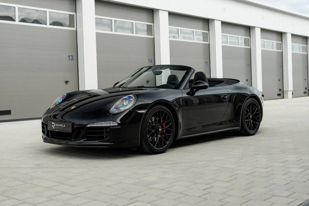 Porsche 991 Carrera 4 GTS