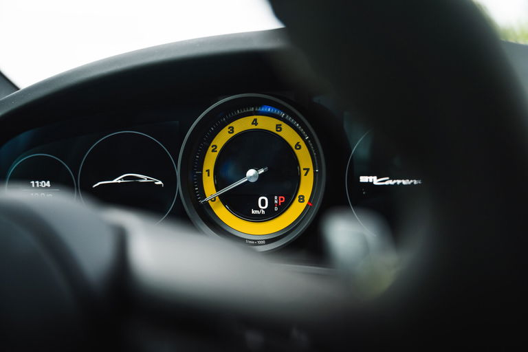 Porsche 992 Carrera 4S