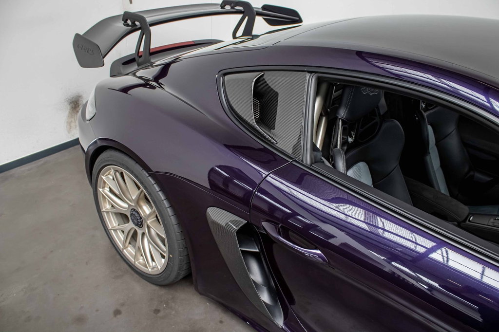 Porsche 718 Cayman GT4 RS