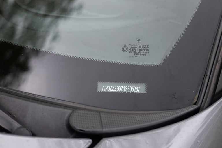 Porsche 996 Carrera 4