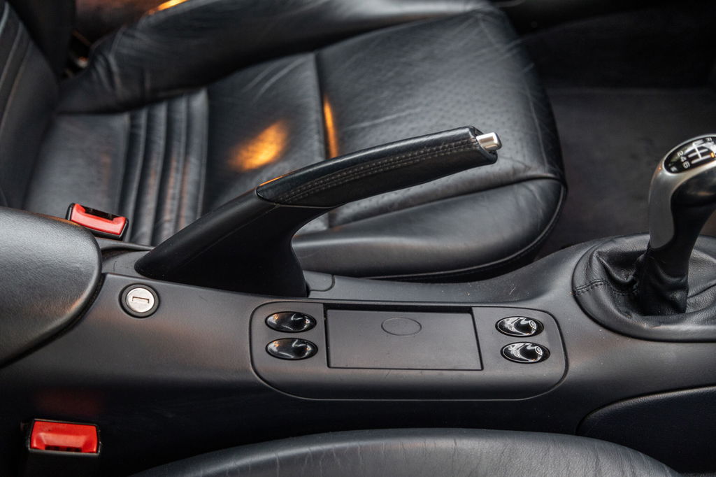 Porsche 996 Carrera 4