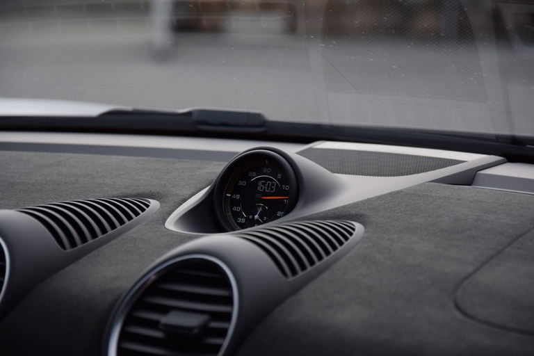 Porsche 718 Cayman GT4 RS