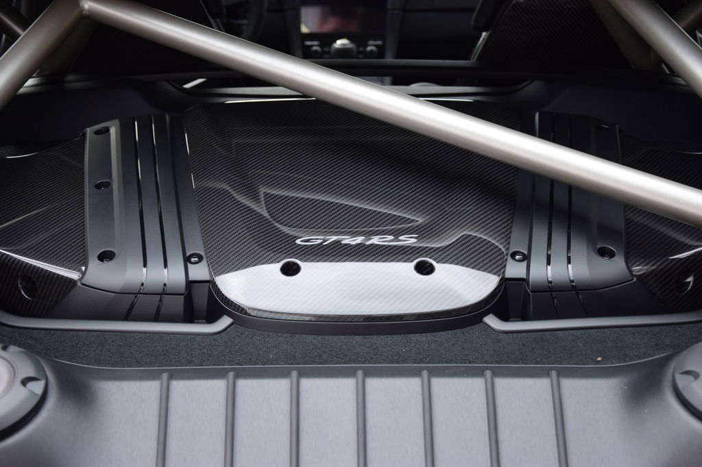 Porsche 718 Cayman GT4 RS