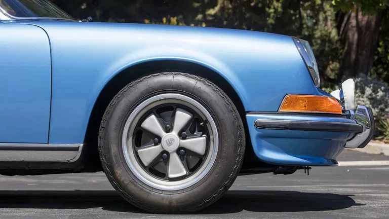 Porsche 911 T (US)