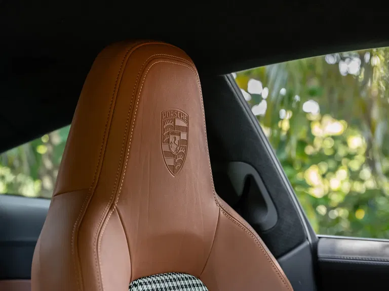 Porsche 992 Sport Classic