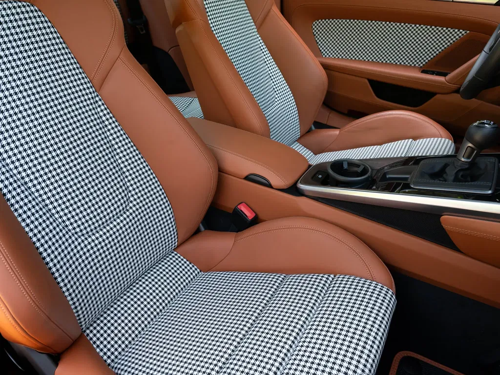 Porsche 992 Sport Classic