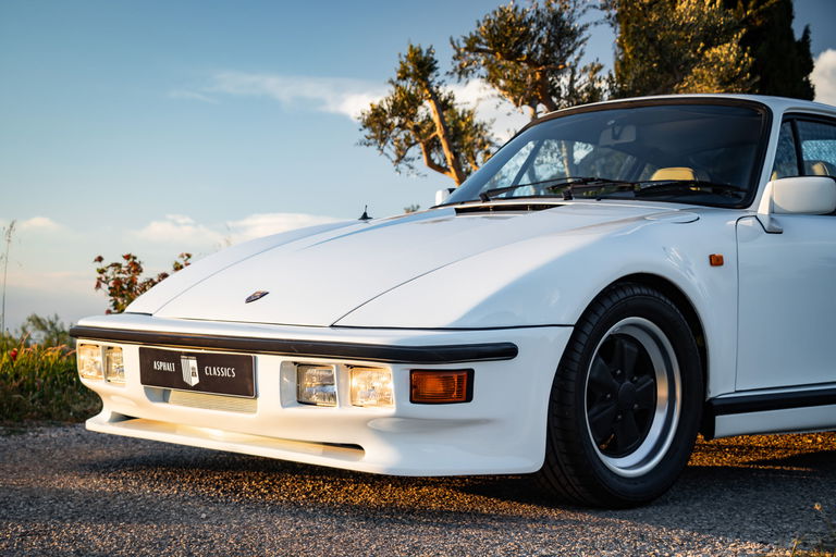 Porsche 911 Turbo Flachbau