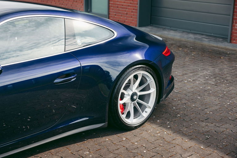 Porsche 991 GT3 Touring