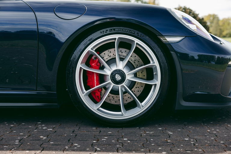 Porsche 991 GT3 Touring