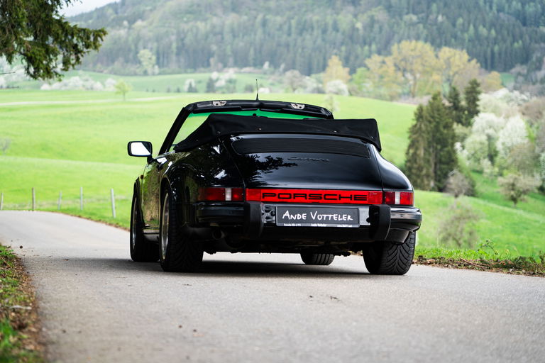 Porsche 911 Carrera 3.2