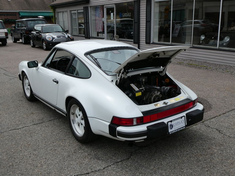 Porsche 911 Carrera 3.2
