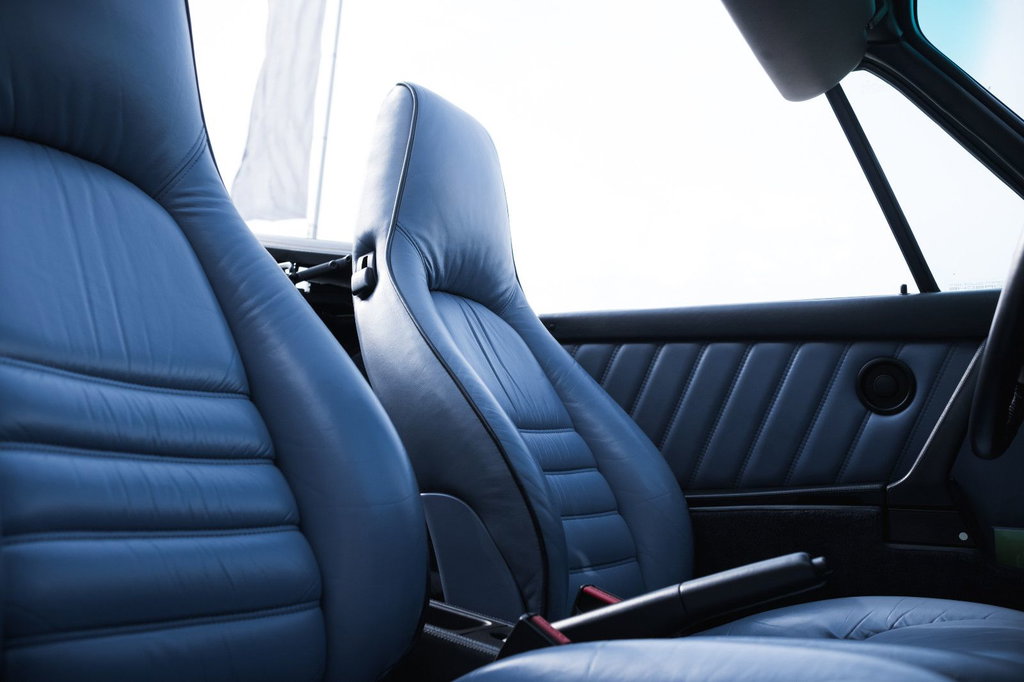 Porsche 964 Carrera 2 Cabrio WTL