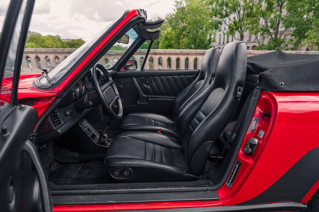 Porsche 911 Carrera 3.2