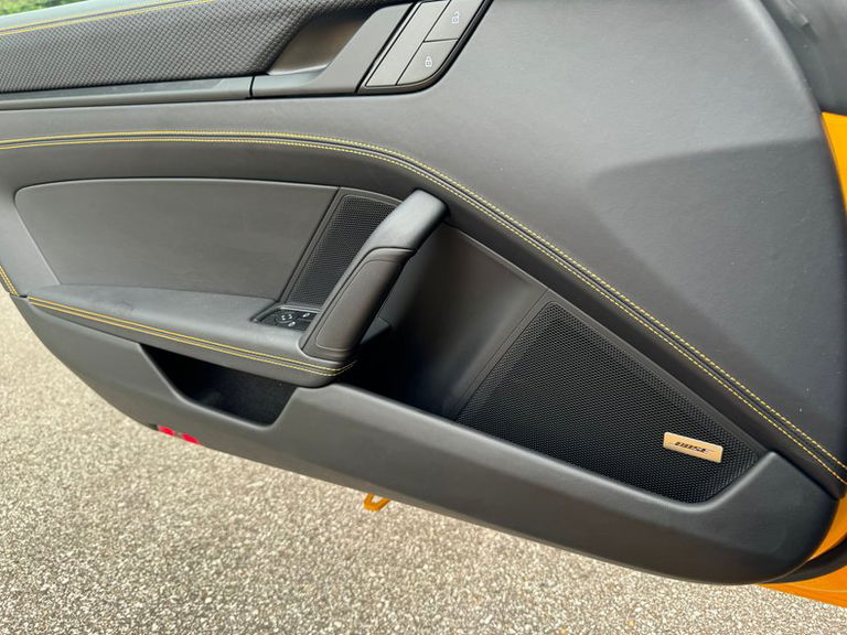 Porsche 992 GT3 Touring