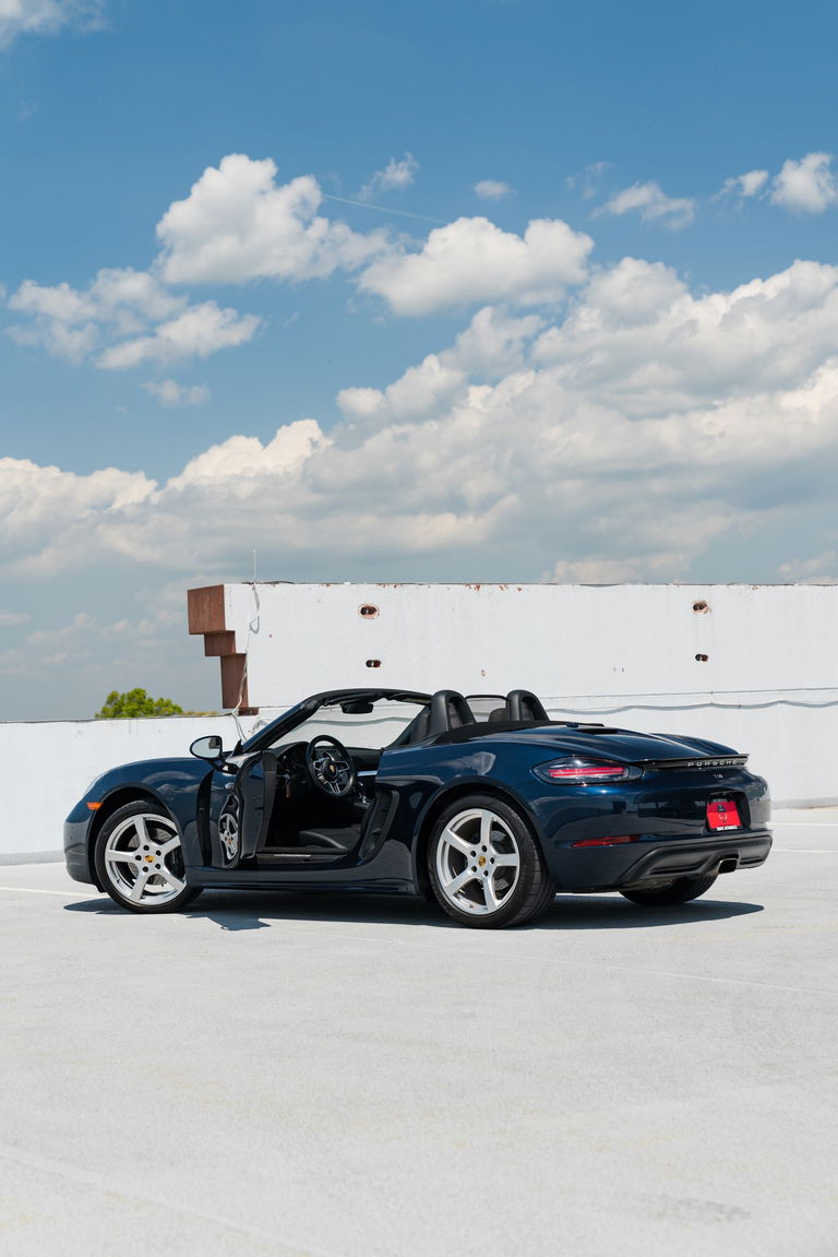 Porsche 718 Boxster