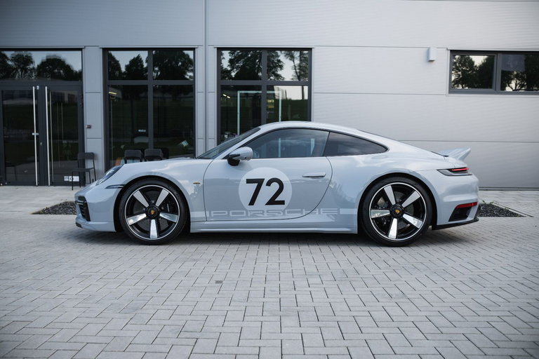 Porsche 992 Sport Classic