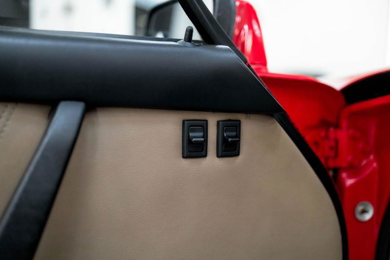 Porsche 911 Carrera 3.2 (US)