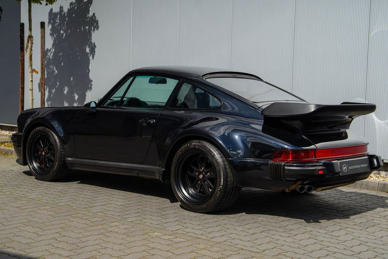 Porsche 911 Modified