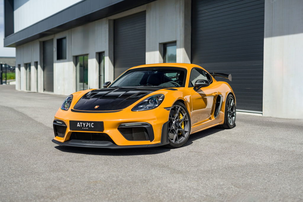 Porsche 718 Cayman GT4 RS