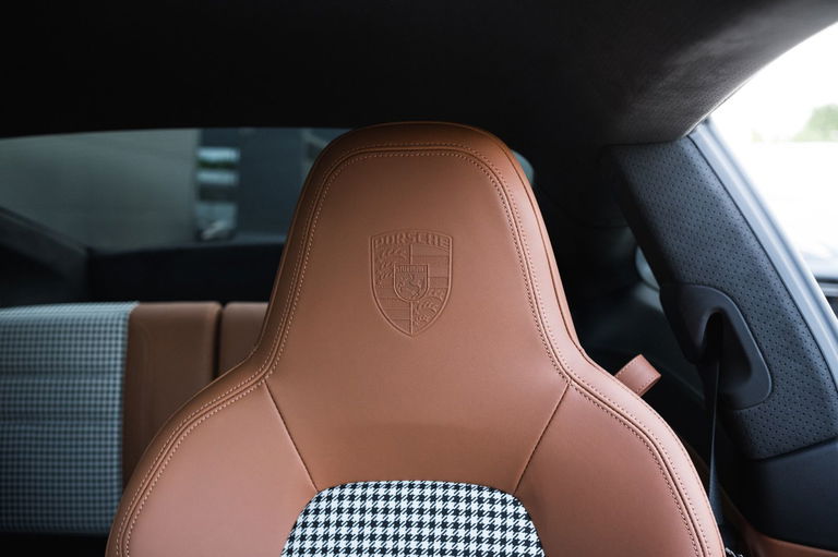 Porsche 992 Sport Classic