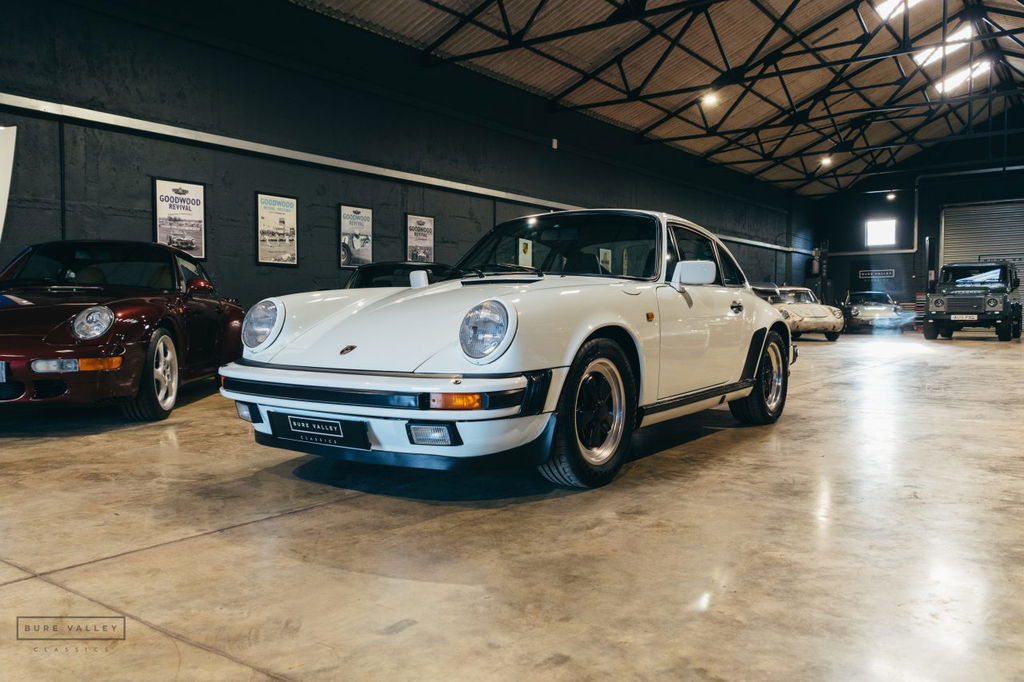 Porsche 911 Carrera 3.2