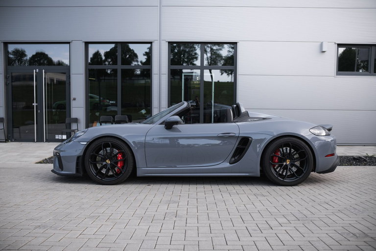 Porsche 718 Spyder