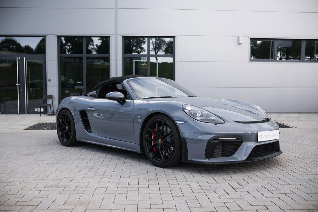 Porsche 718 Spyder