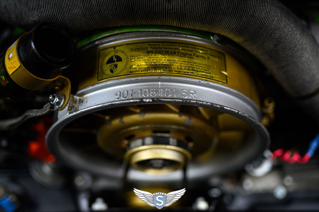 Porsche 911 Carrera (US)