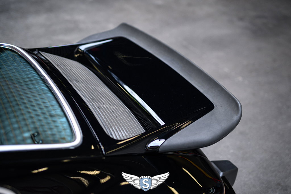 Porsche 911 Carrera (US)