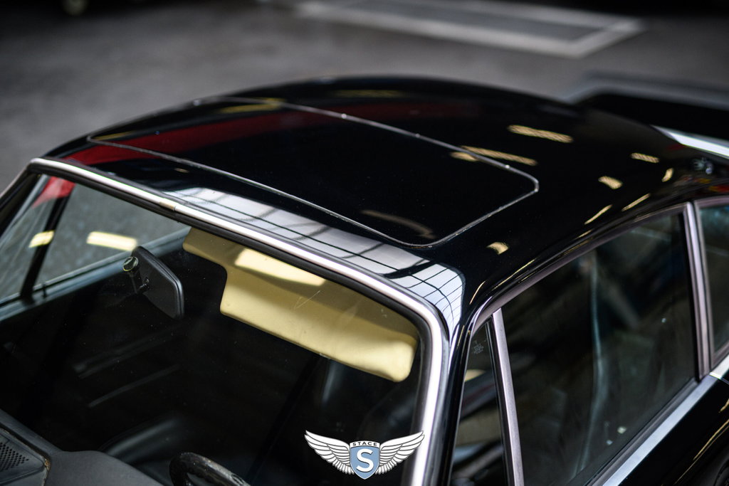 Porsche 911 Carrera (US)