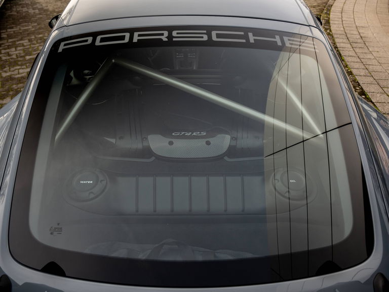 Porsche 718 Cayman GT4 RS