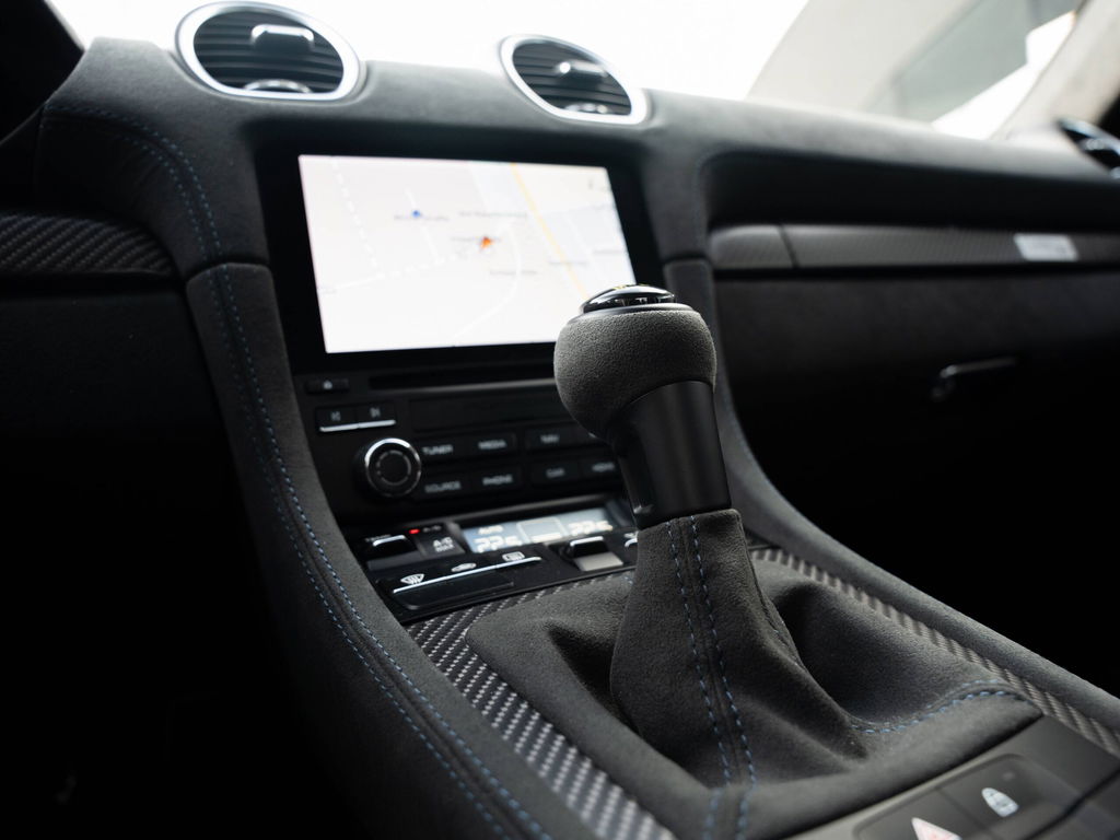 Porsche 718 Cayman GT4 RS