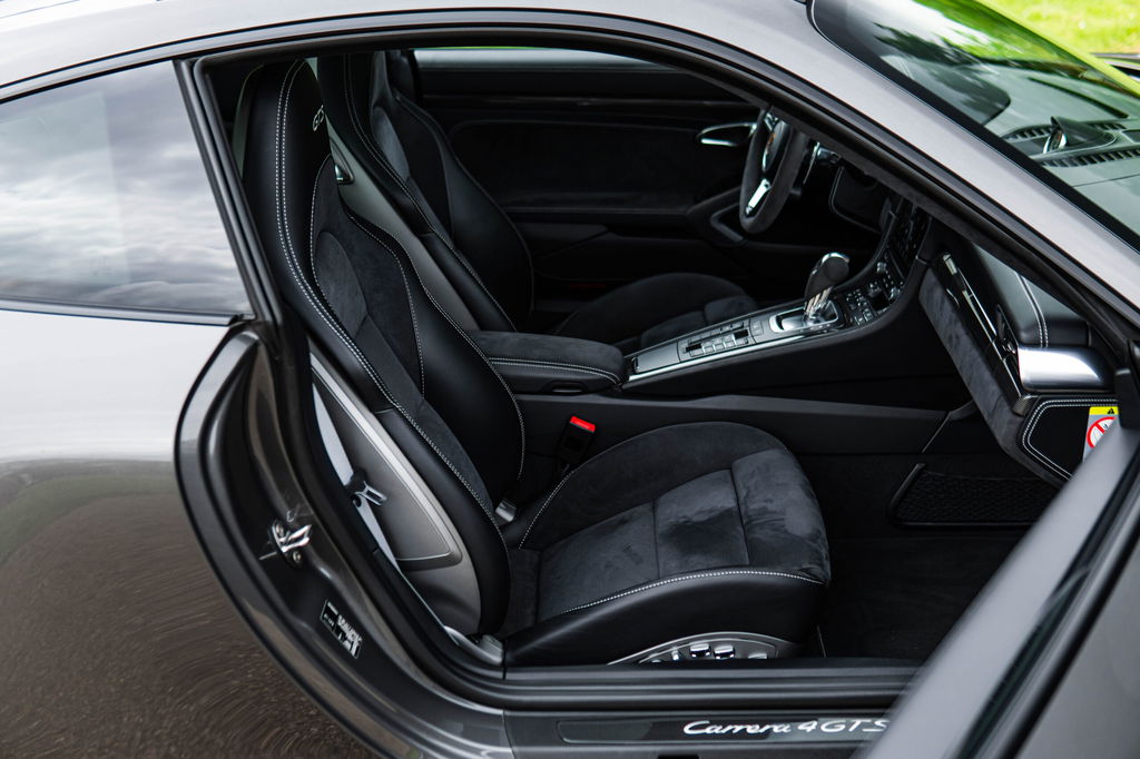 Porsche 991.2 Carrera 4 GTS