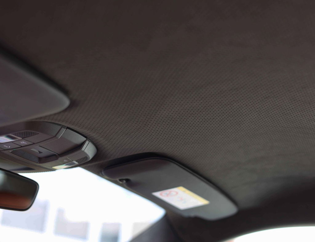 Porsche 992 Sport Classic